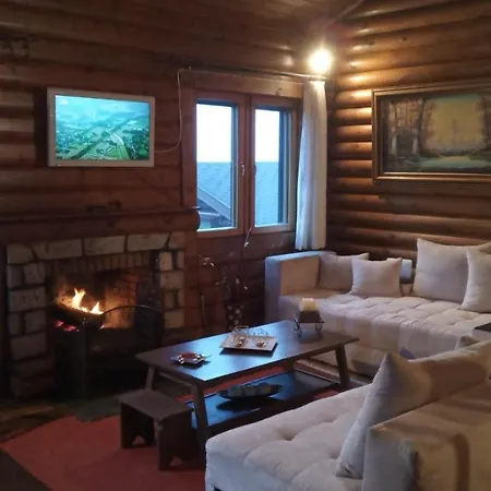 House On The Mountain Lodge