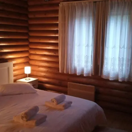 House On The Mountain Lodge *